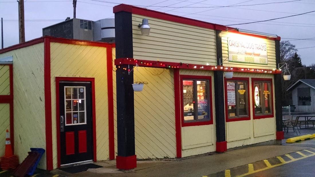 Original Dog Tracks Gallery Image 6